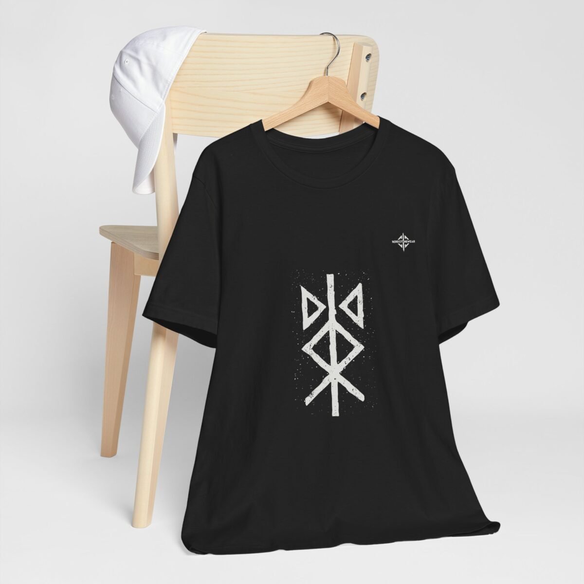 Silent Protection Rune – Viking T-Shirt